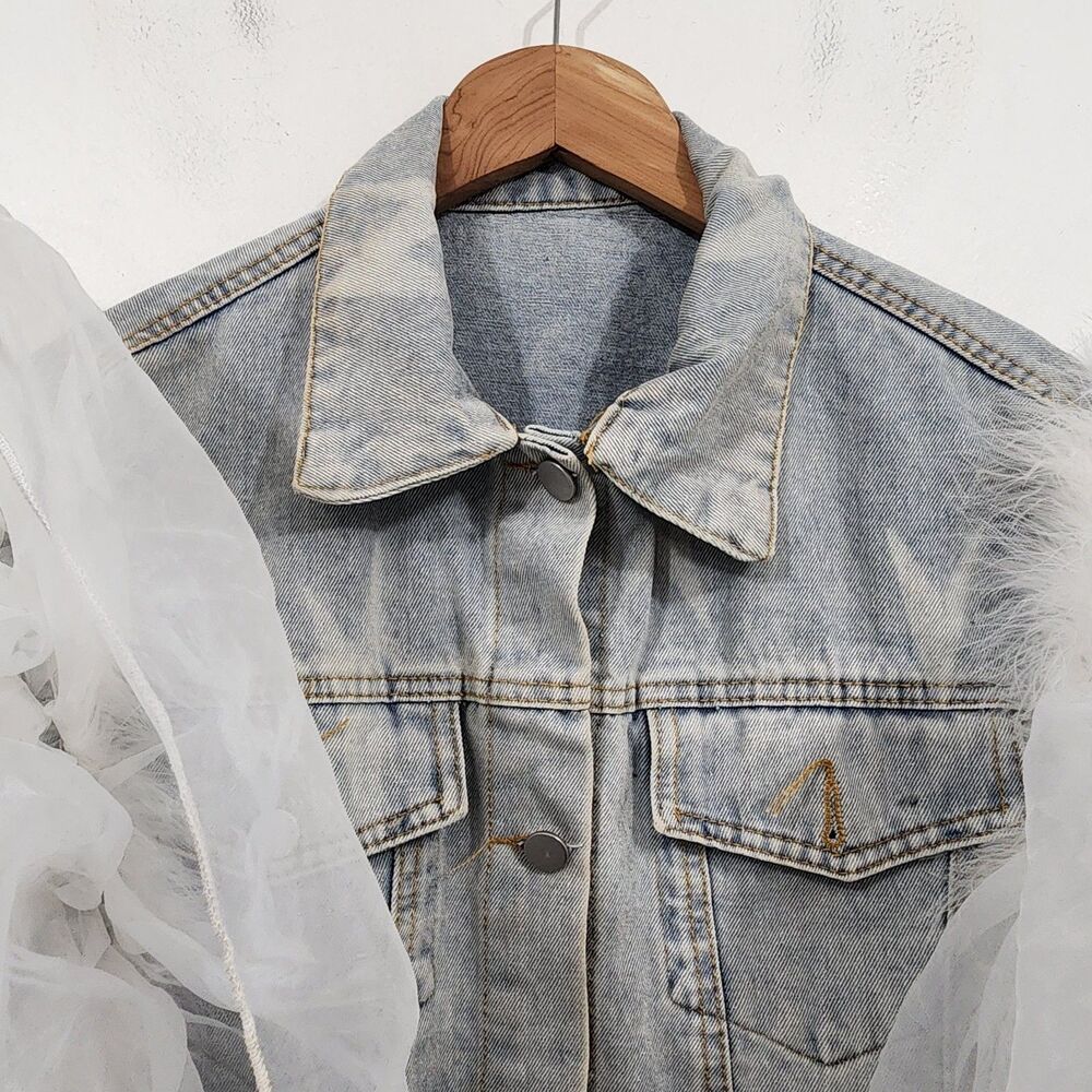 Upclycled Bujtton-front denim vest oversized white tulle ruffle sleeves Size L - Picture 10 of 16